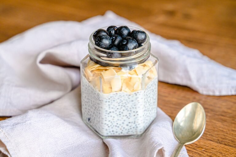Overnight Vanilla Chia Seed Pudding: The Golden 1:4 Ratio for Gut Health